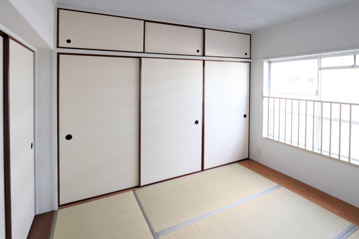 東近江市ビレッジハウス外町の収納