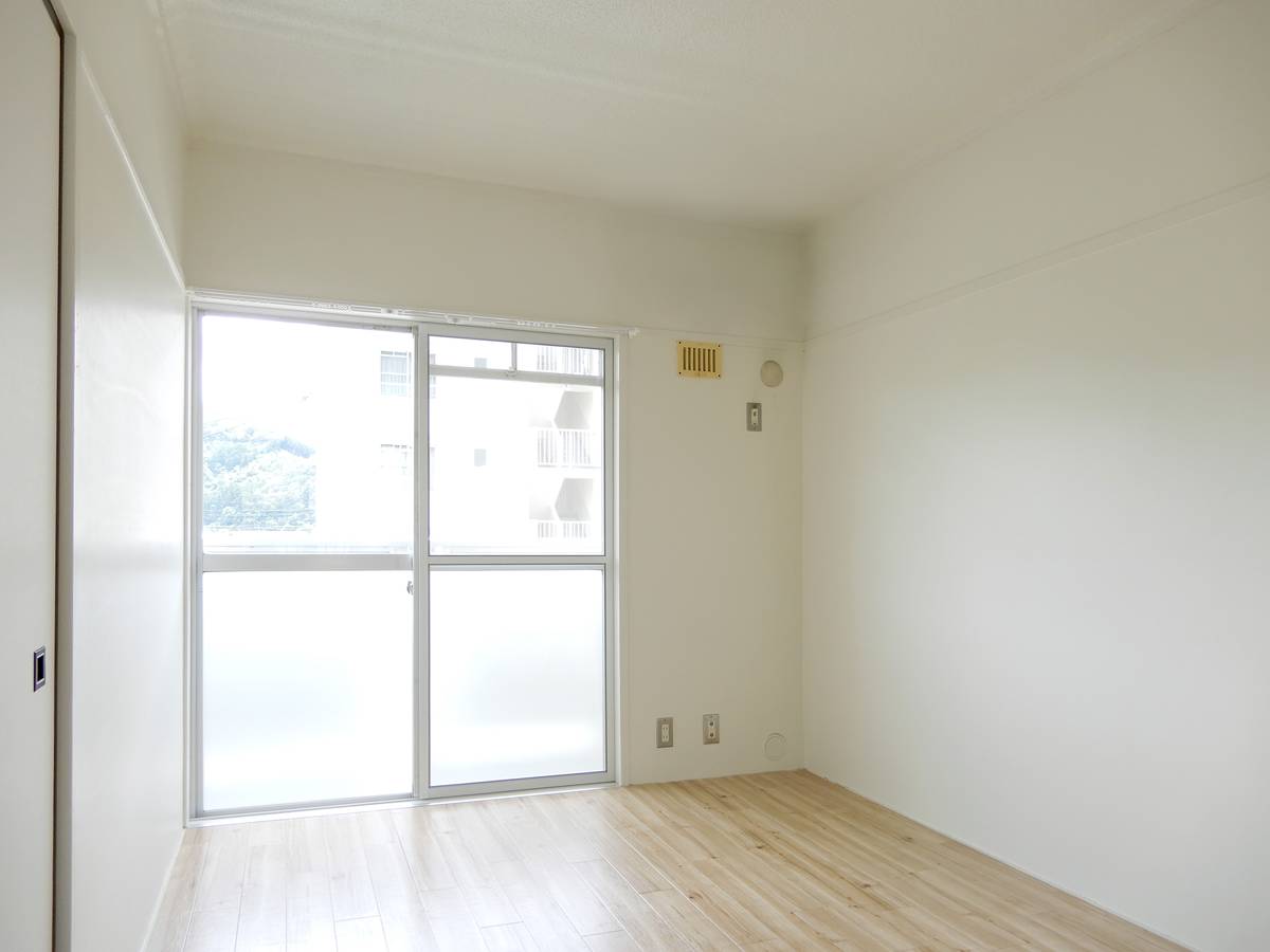 大洲市ビレッジハウス多田のリビング