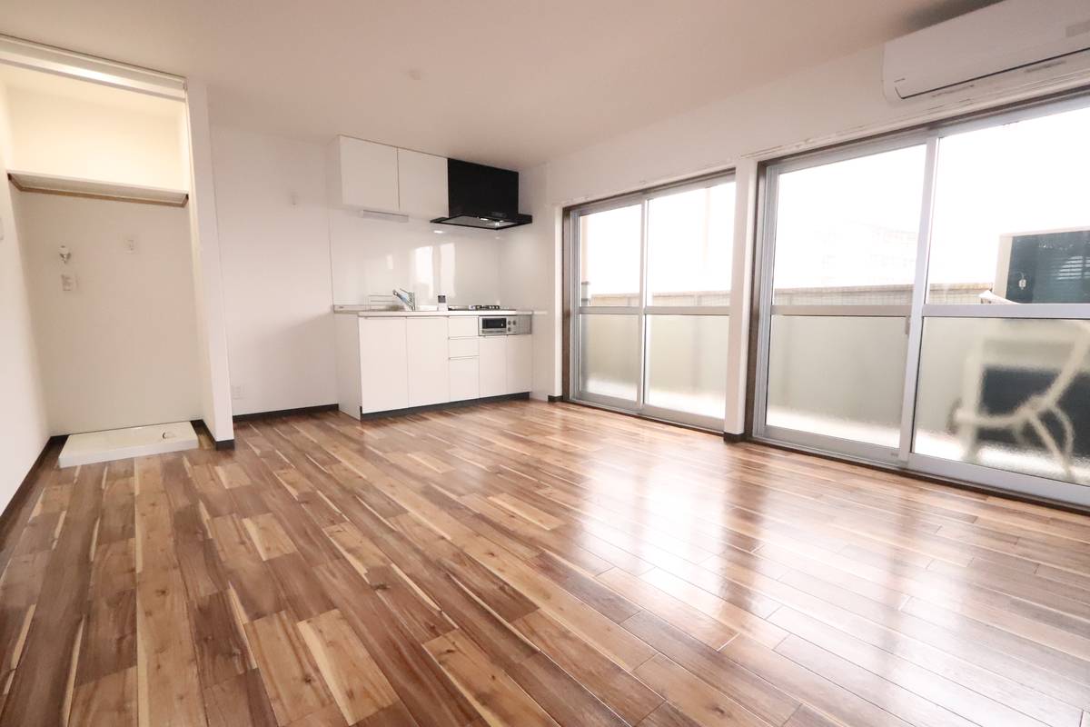 Sala de estar Village House Minami Shimizu Tower em Amagasaki-shi