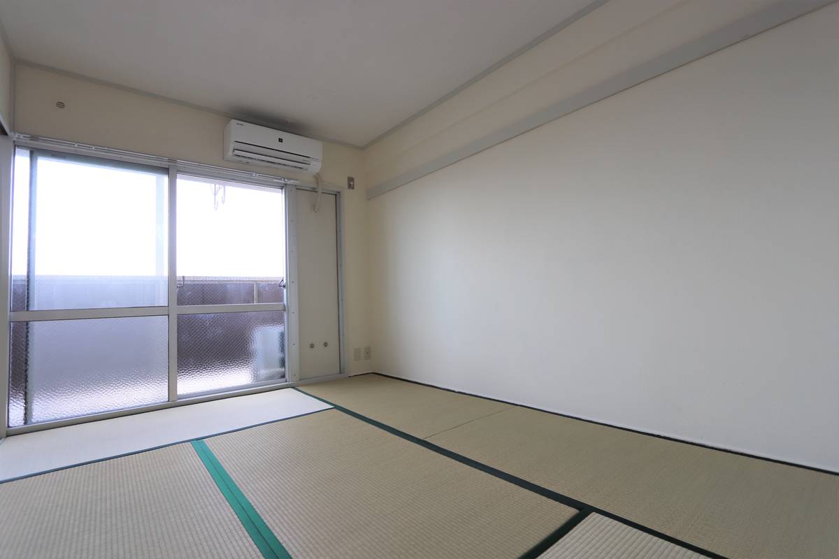 Phòng ngủ của Village House Minami Shimizu Tower ở Amagasaki-shi