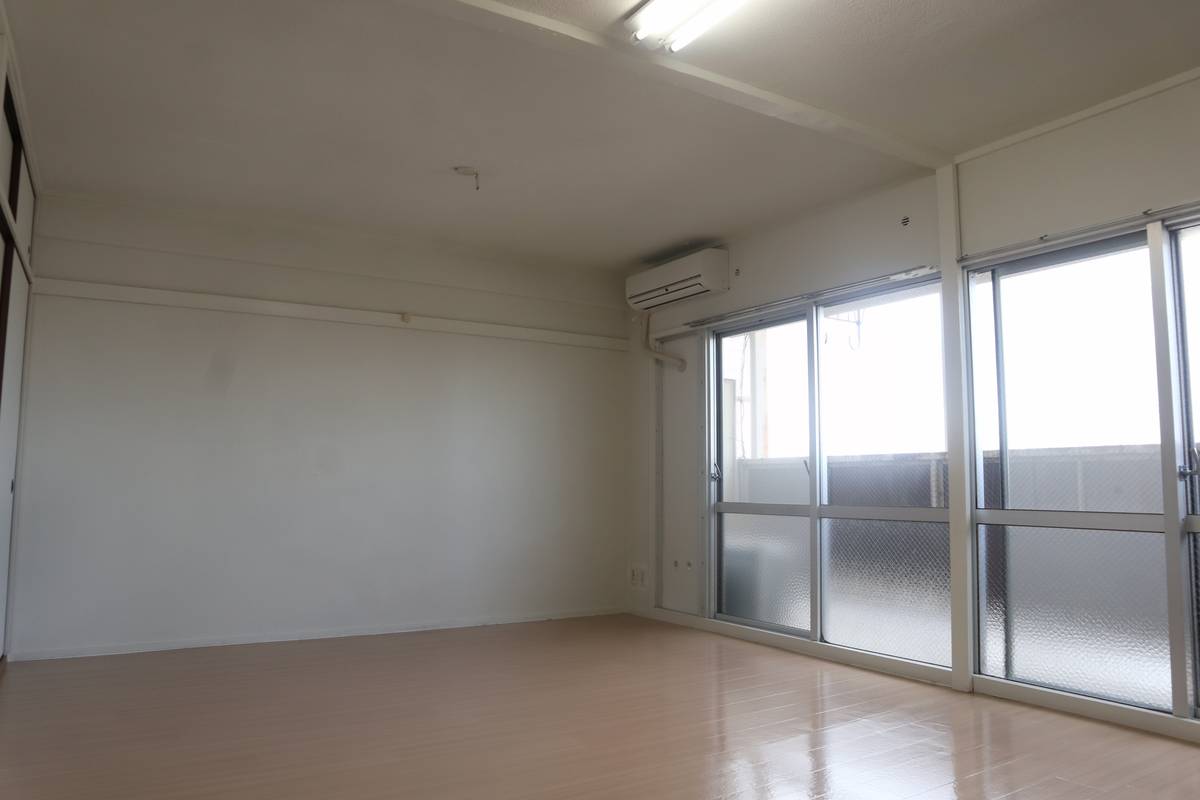 尼崎市ビレッジハウス南清水タワーの居室