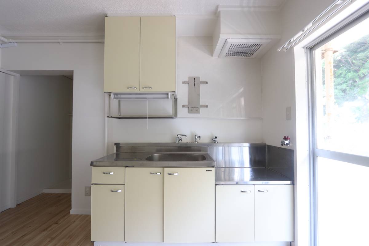 Khu vực bếp của Village House Chizugaya ở Tanabe-shi