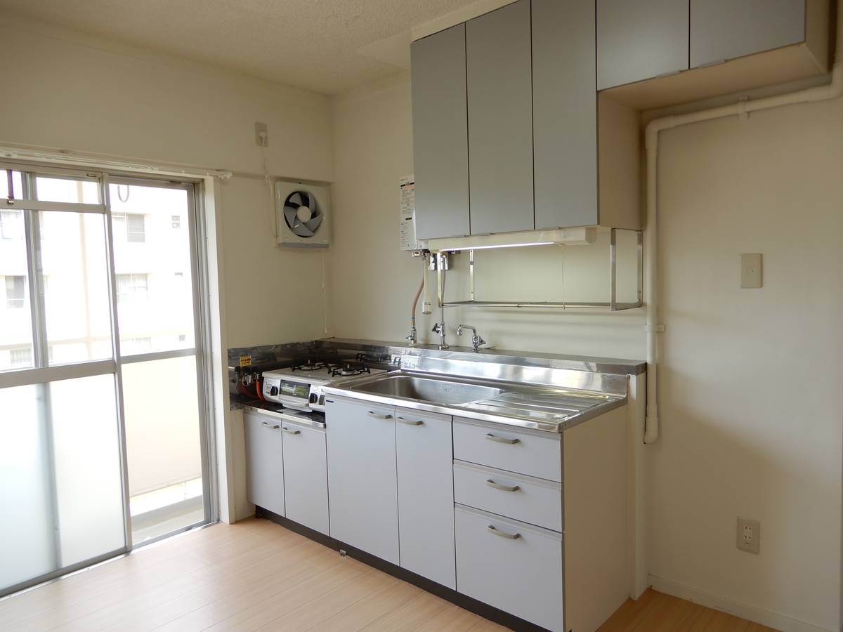 Dapur di Village House Minami Koashi Dai 2 di Nagahama-shi