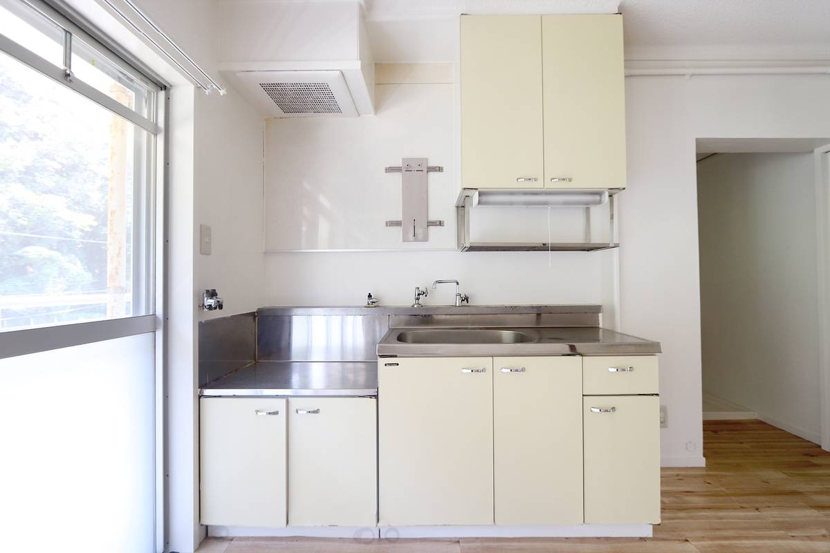 Kitchen in Village House Miwasaki in Shingu-shi
