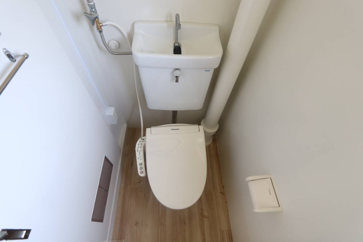 Toilet in Village House Miwasaki in Shingu-shi