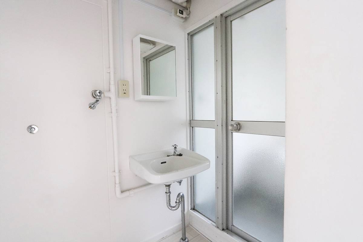 Bồn rửa mặt của Village House Sasayama ở Sasayama-shi