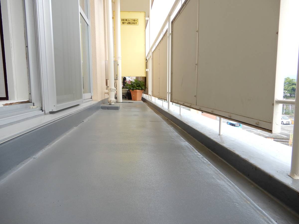 吉野郡ビレッジハウス大淀のバルコニー