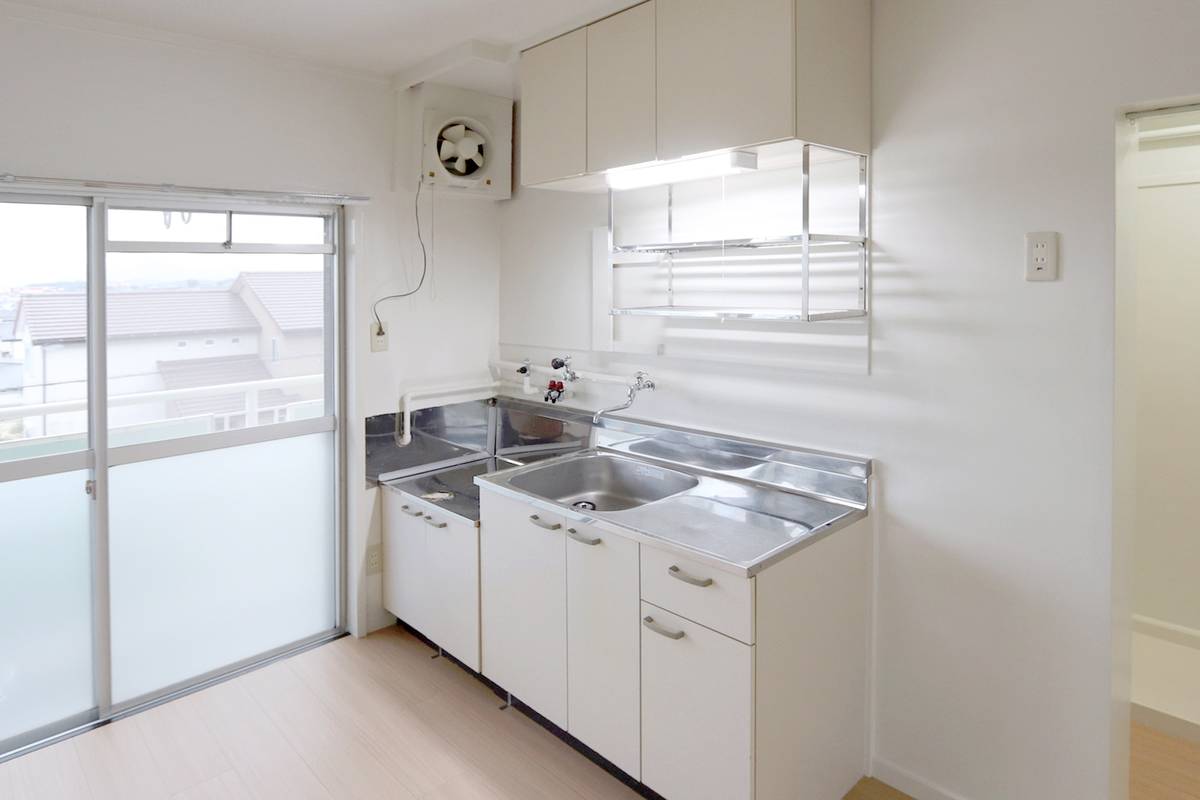 Dapur di Village House Saoka di Shimanto-shi