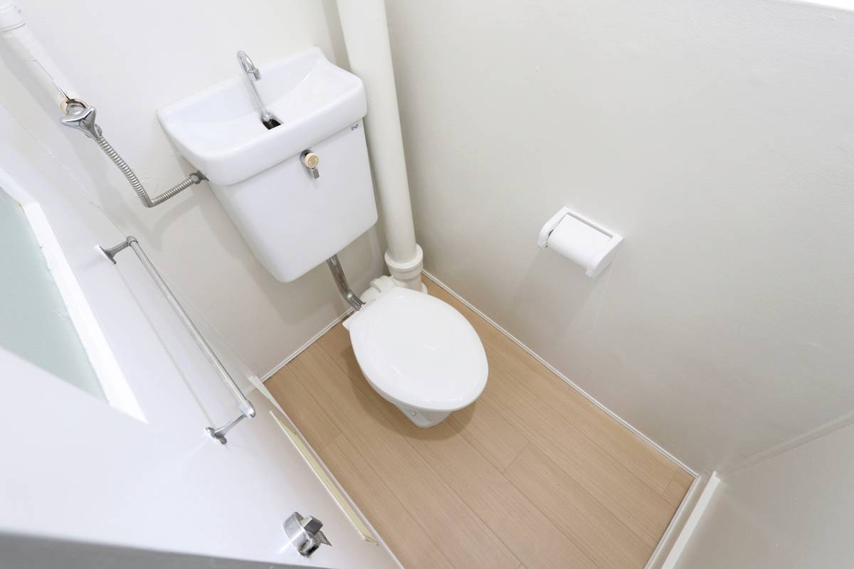 Toilet di Village House Saoka di Shimanto-shi