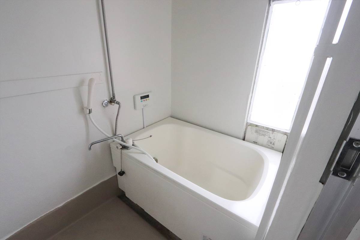 Higashiomi-shi मा Village House Gokasho मा बाथरूम