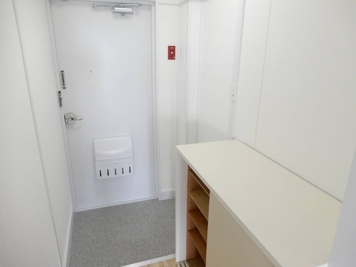 Apartment Entrance in Village House Minatojima Tower in Chuo-ku