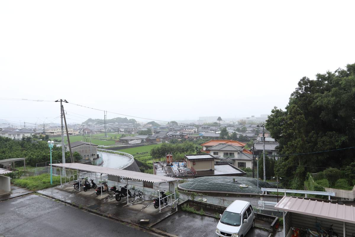 Tầm nhìn từ Village House Matsuyama Ueno ở Matsuyama-shi
