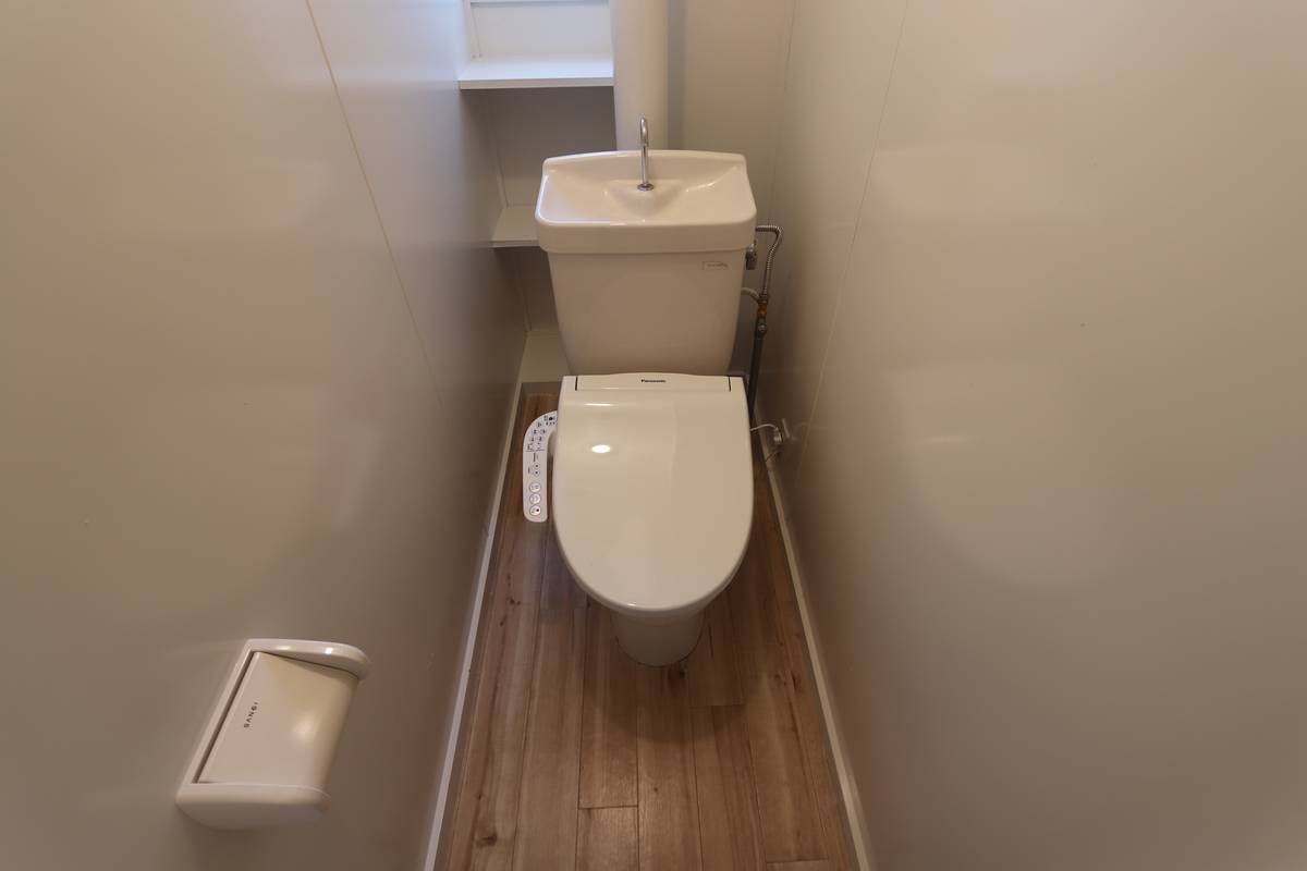 Toilet in Village House Sasagaoka in Koka-shi