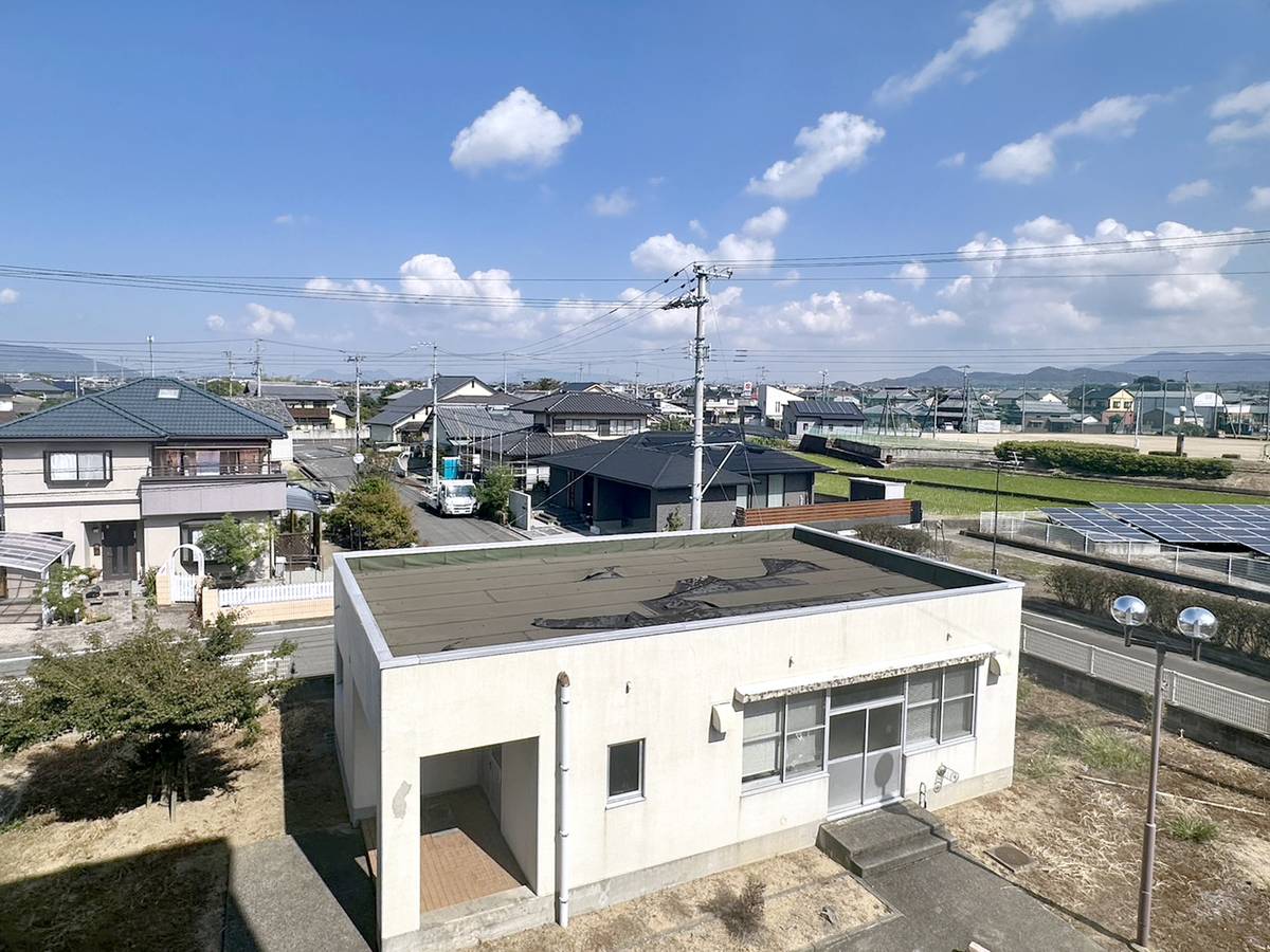Tầm nhìn từ Village House Toyohama ở Kanonji-shi