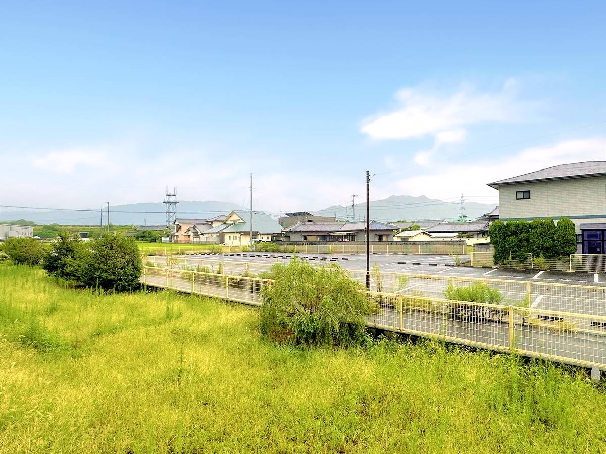 Tầm nhìn từ Village House Oonohara ở Kanonji-shi