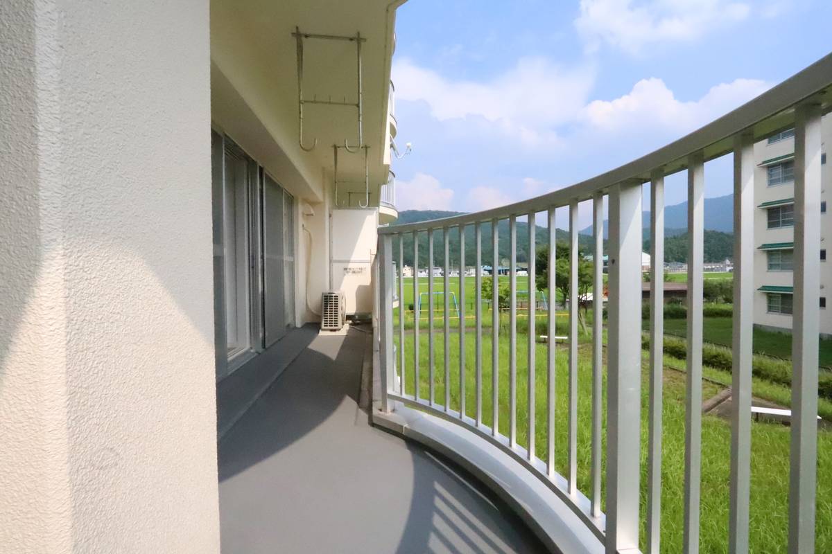 Yabu-shi मा Village House Tsurumi मा बाल्कोनी