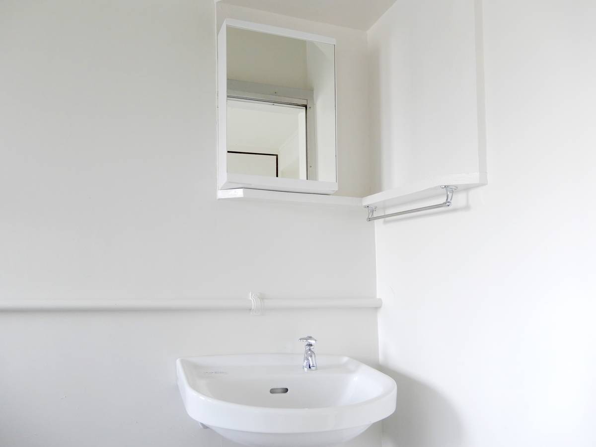 Lavabo de Village House Mizushima em Kurashiki-shi
