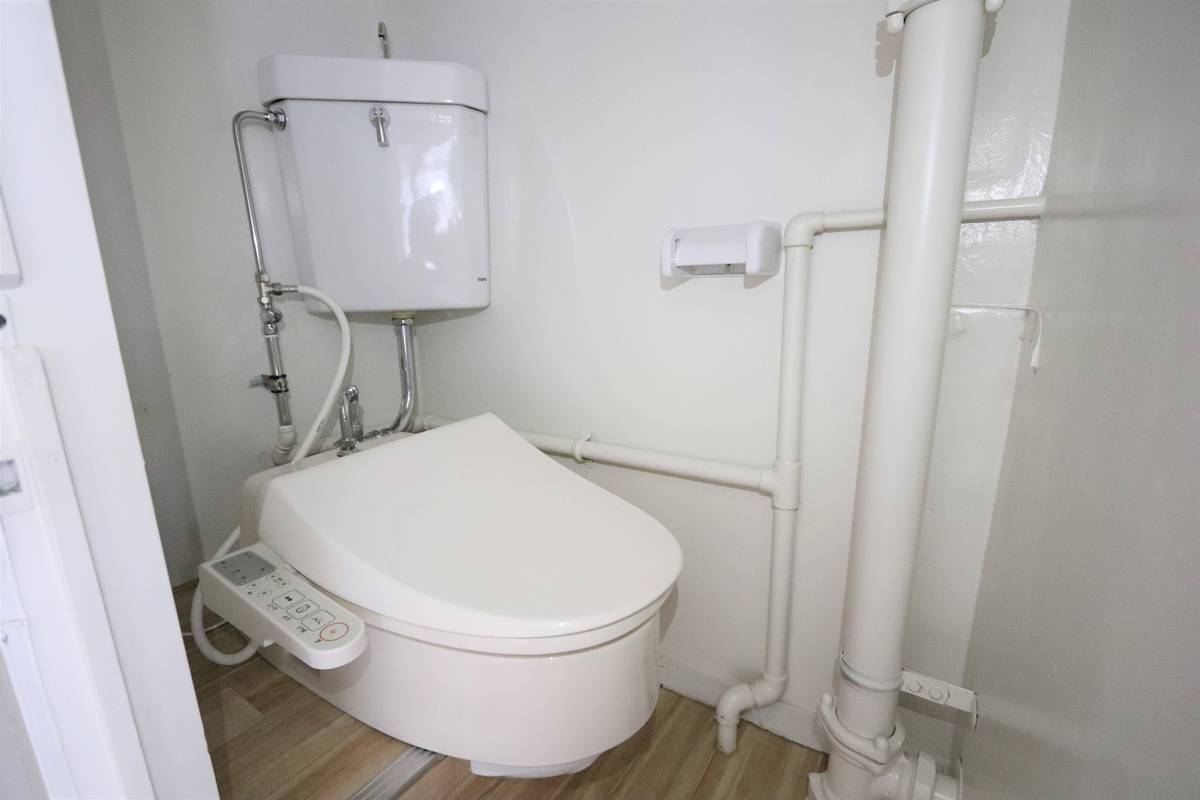 Toilet in Village House Shimosarachi in Hatsukaichi-shi