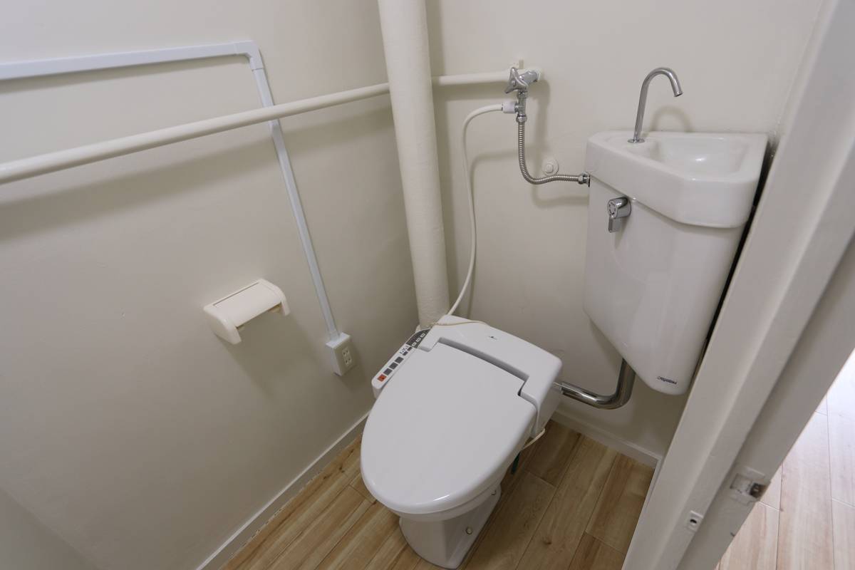 Toilet di Village House Hirata di Iwakuni-shi