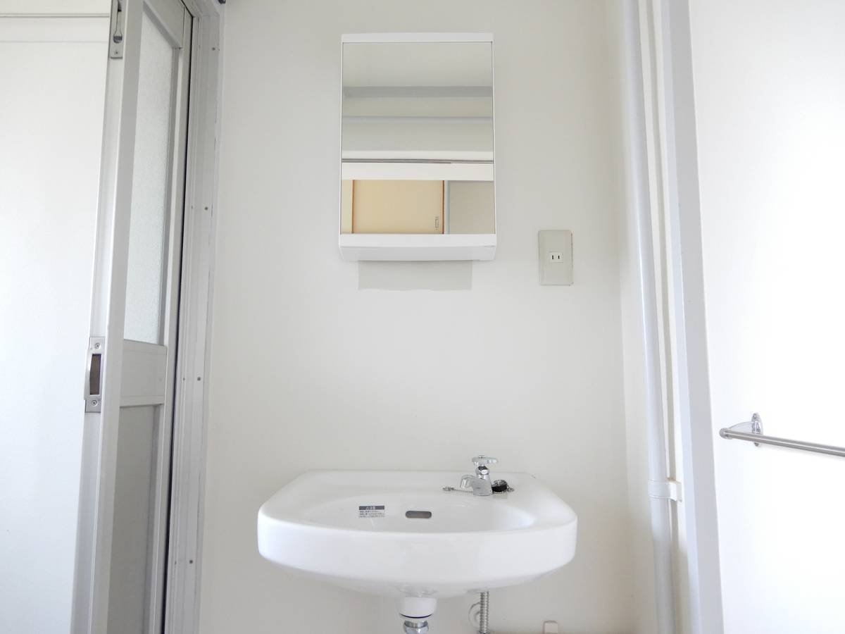 Kasaoka-shi मा Village House Tomioka मा पाउडर रूम