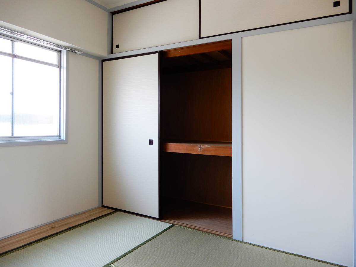 Kasaoka-shi मा Village House Tomioka मा स्टोरेज स्पेस