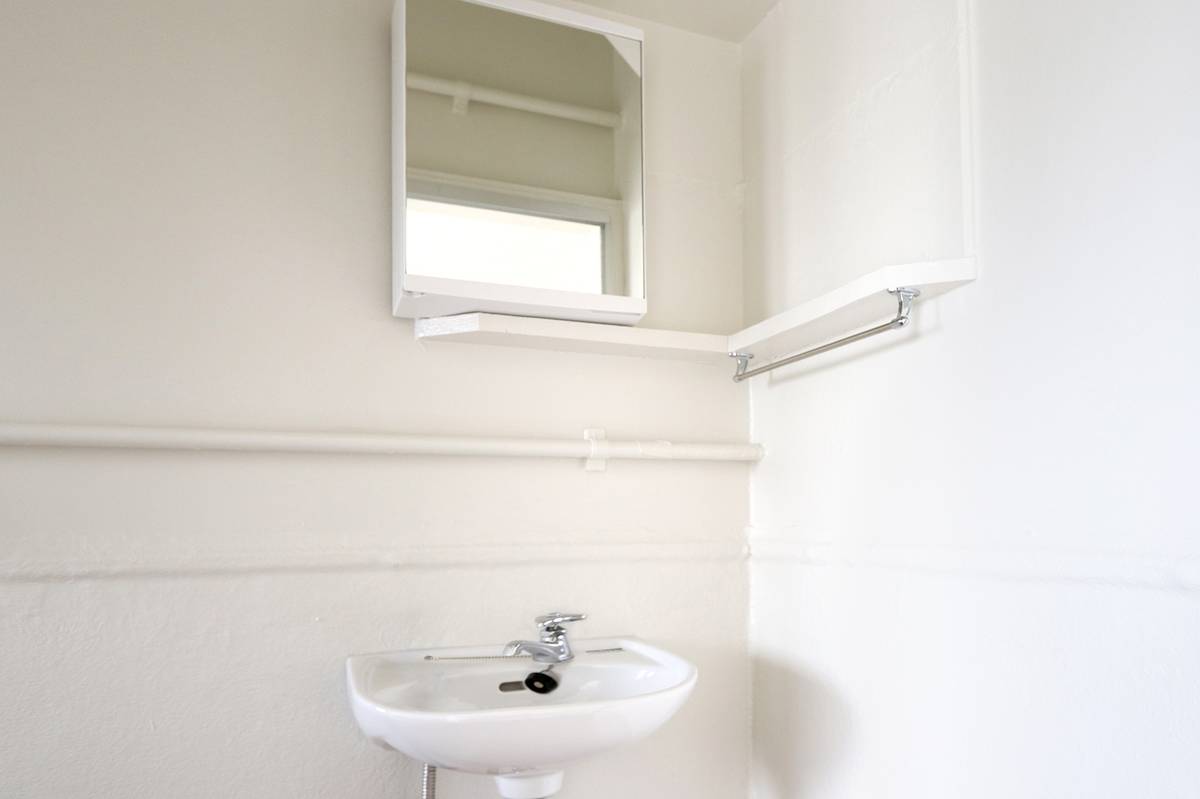 Bồn rửa mặt của Village House Makabe ở Soja-shi