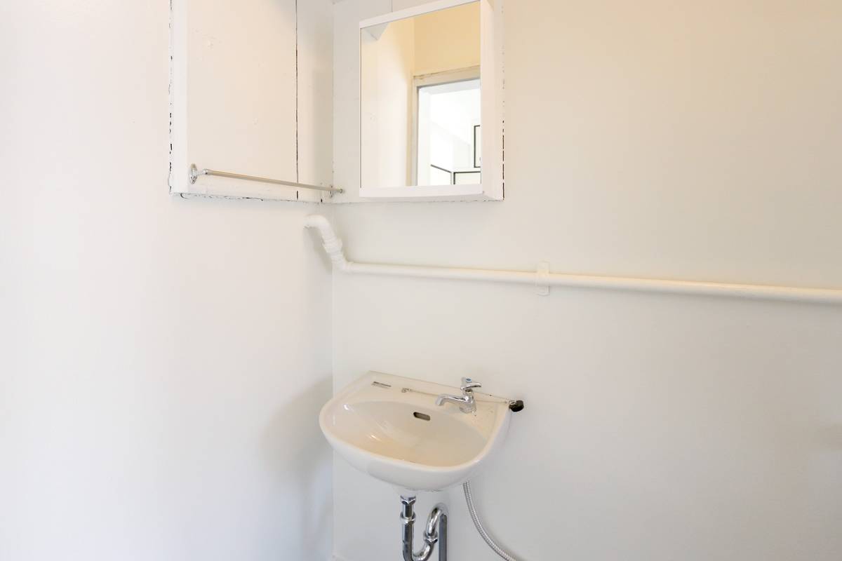 Powder Room in Village House Abe in Yonago-shi