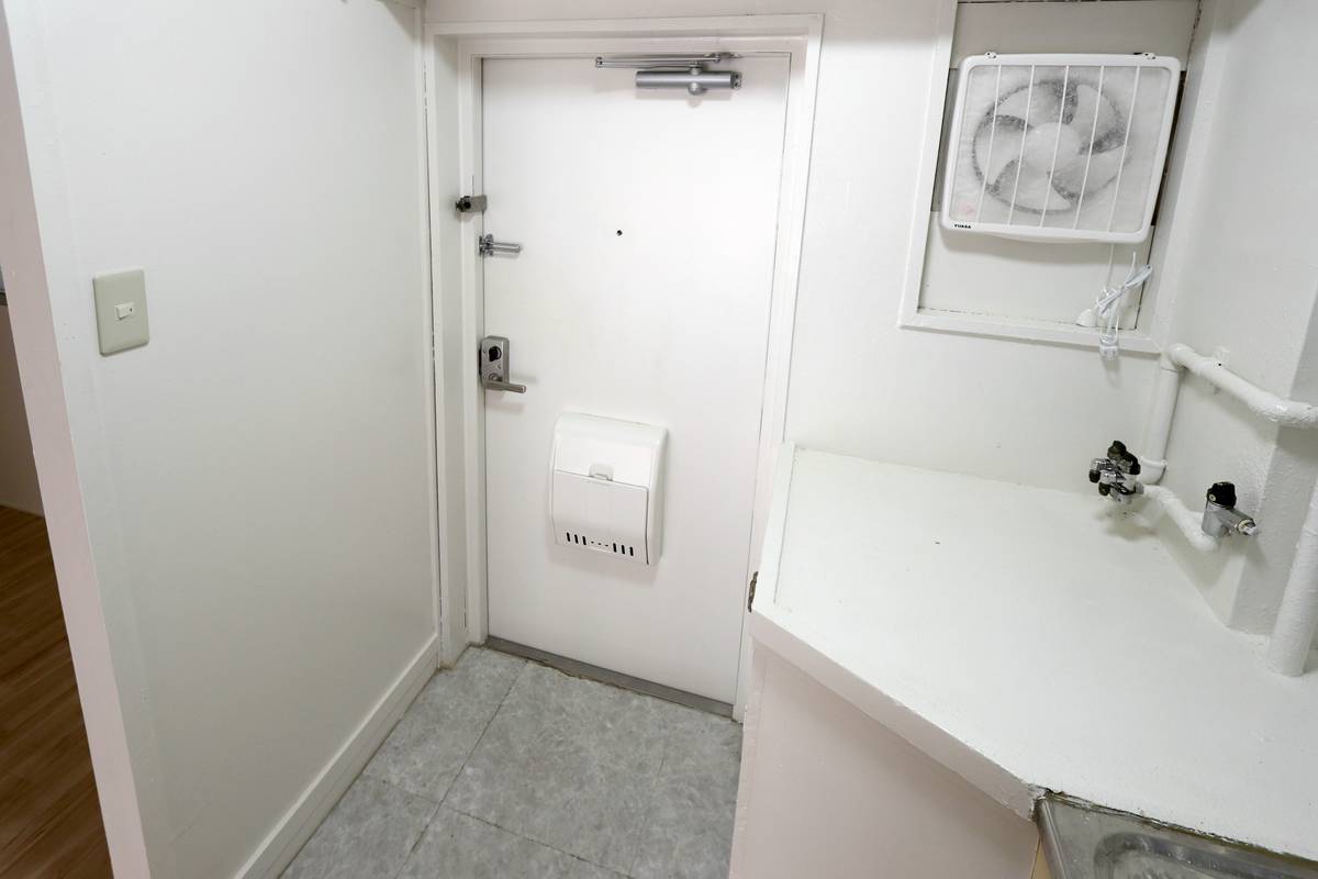 Apartment Entrance in Village House Abe in Yonago-shi