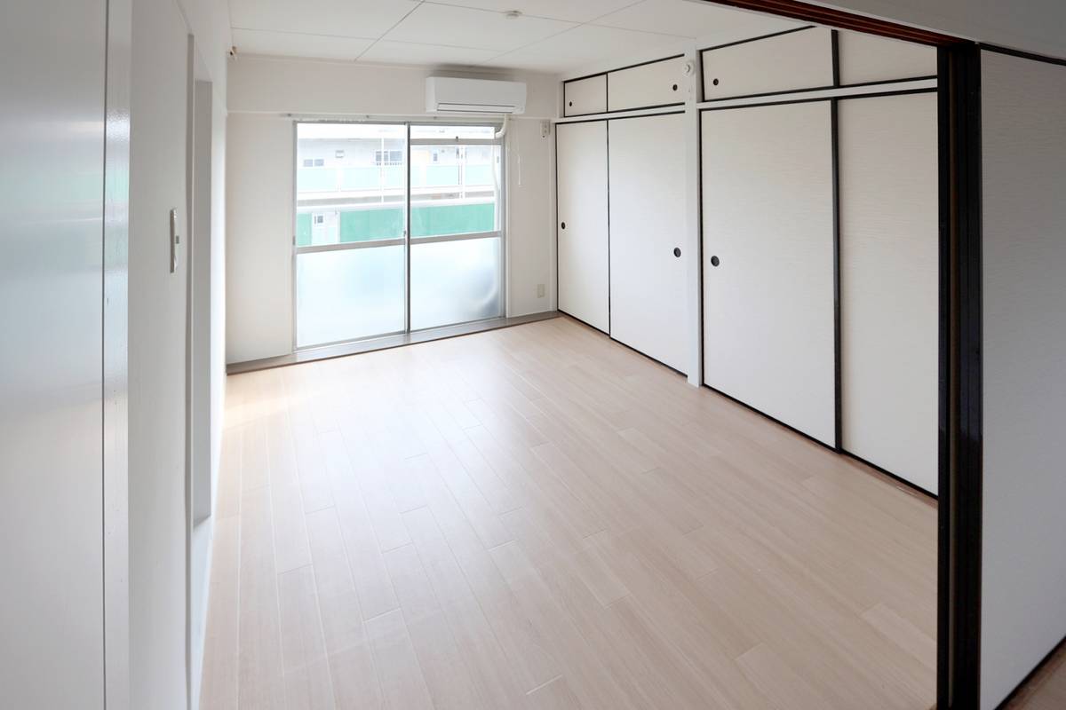 米子市ビレッジハウス安倍のリビング