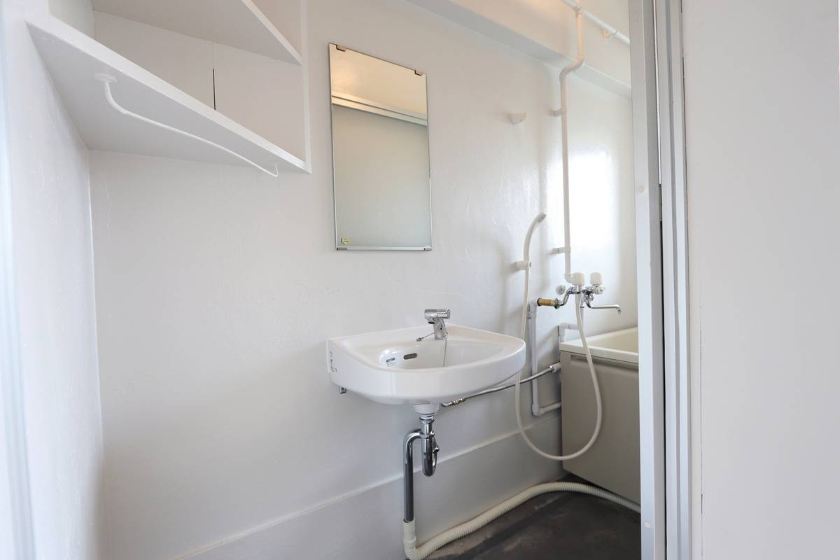 米子市ビレッジハウス安倍の洗面所