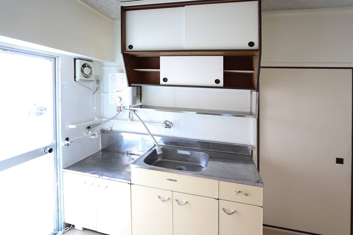 Dapur di Village House Hachihonmatsu di Higashihiroshima-shi