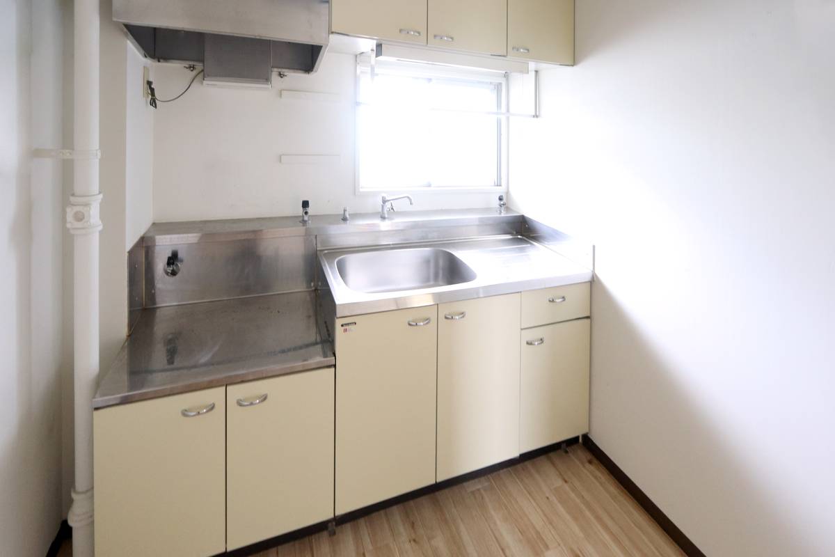 Sanyoonoda-shi मा Village House Onoda मा किचन