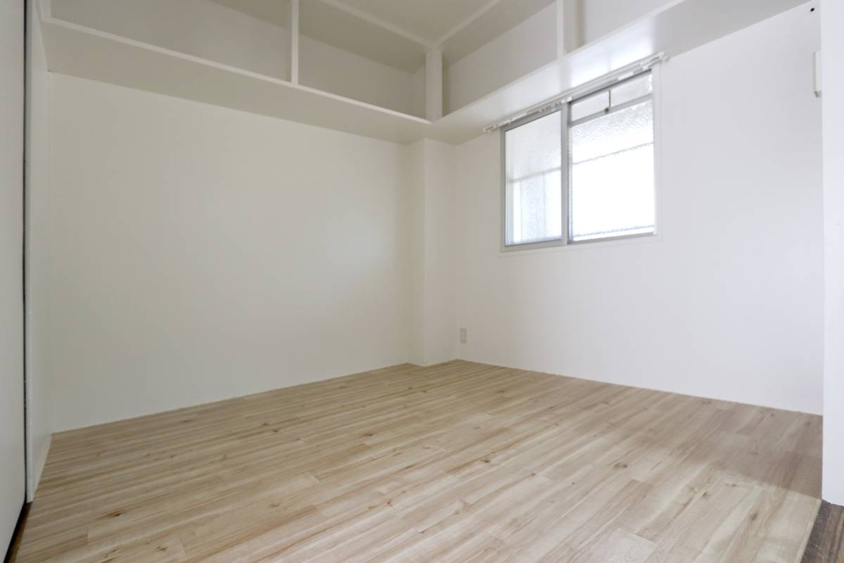 益田市ビレッジハウス高津の居室