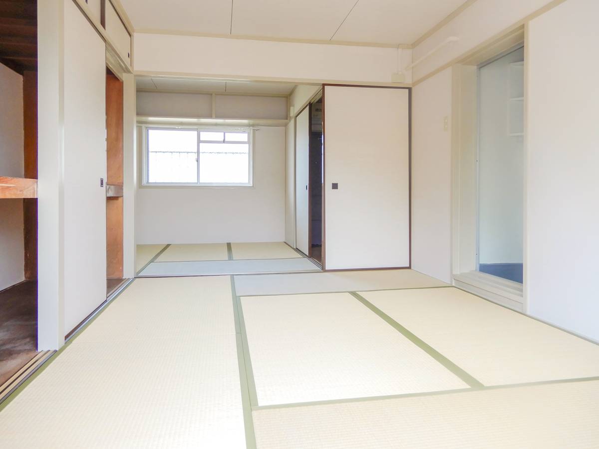 福山市ビレッジハウス瀬戸のリビング