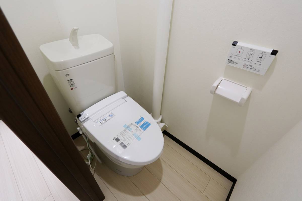 Toilet in Village House Kannushi in Gotsu-shi