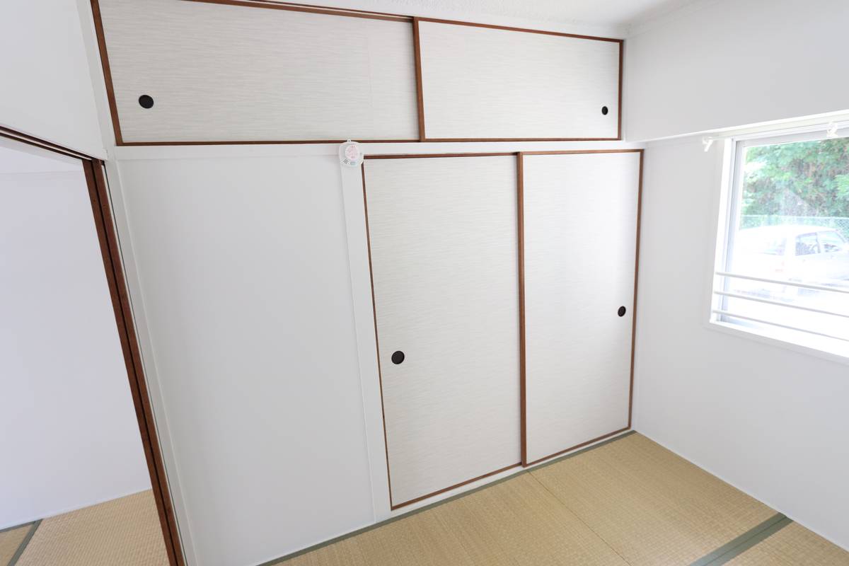 Storage Space in Village House Miyagasako in Kure-shi