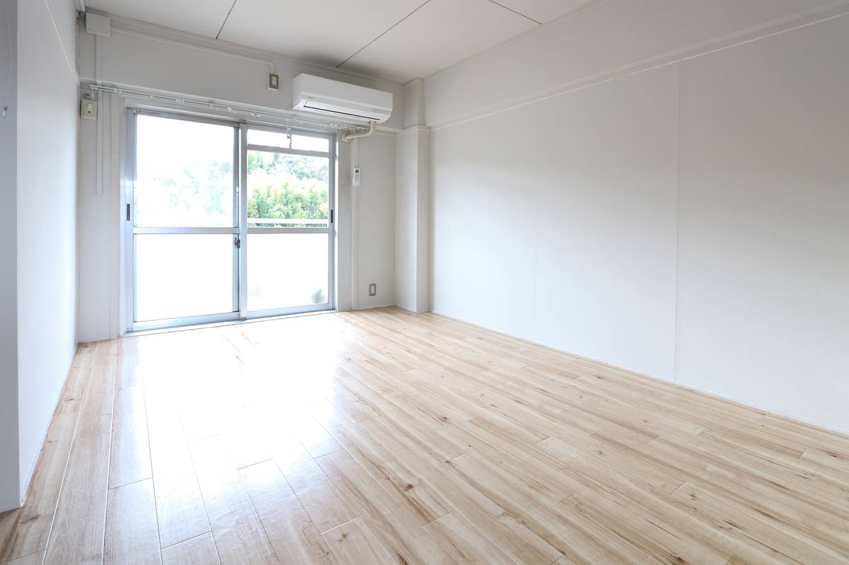 Phòng khách của Village House Takehara ở Takehara-shi