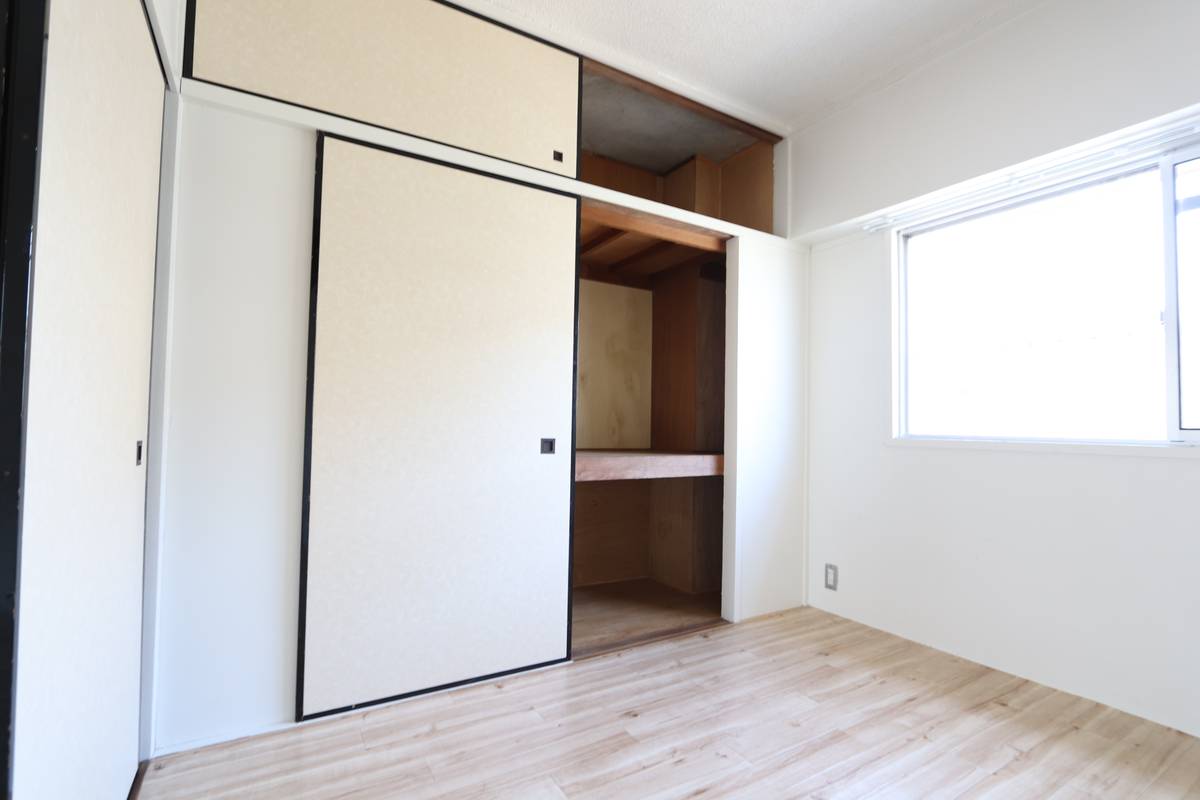 Gudang di Village House Tabuse di Kumage-gun