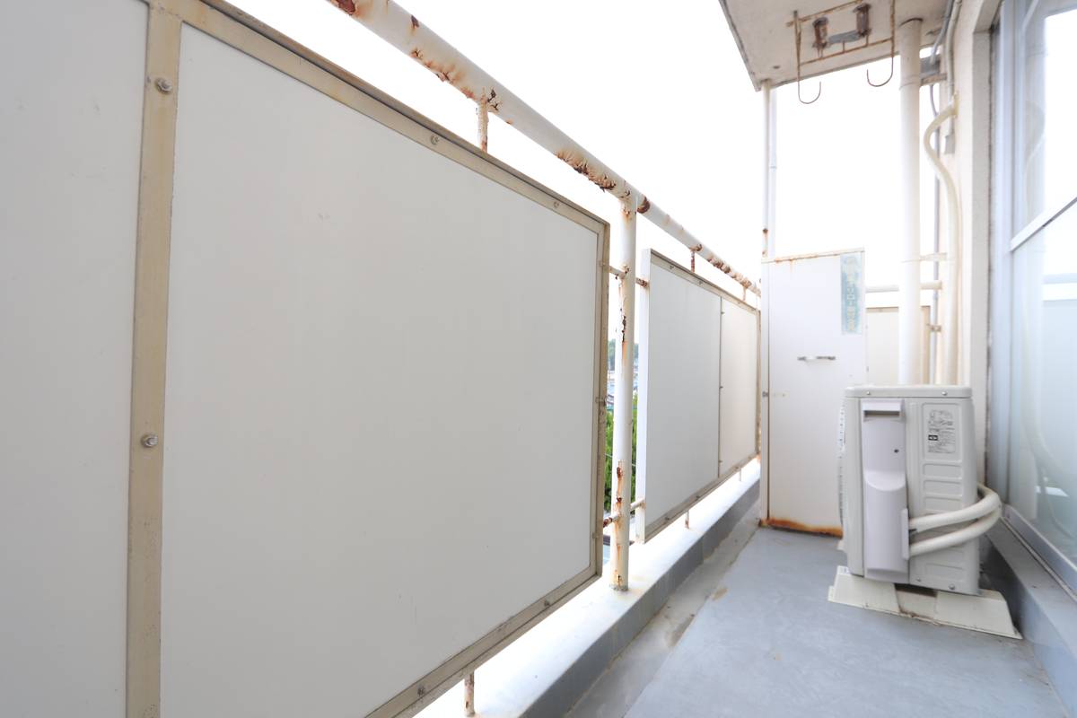 Balcony in Village House Tabuse in Kumage-gun