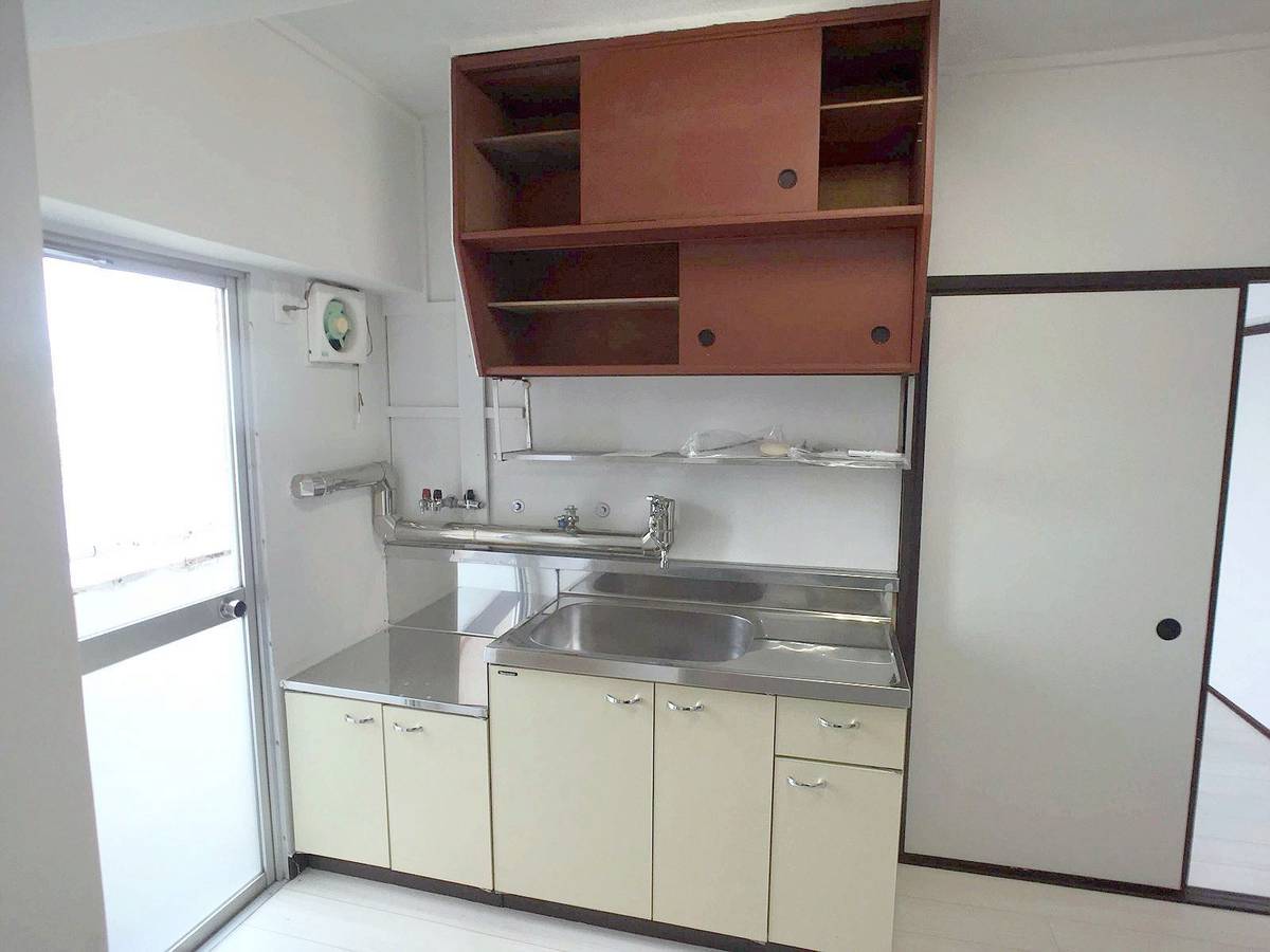 Khu vực bếp của Village House Daimon Dai 2 ở Fukuyama-shi