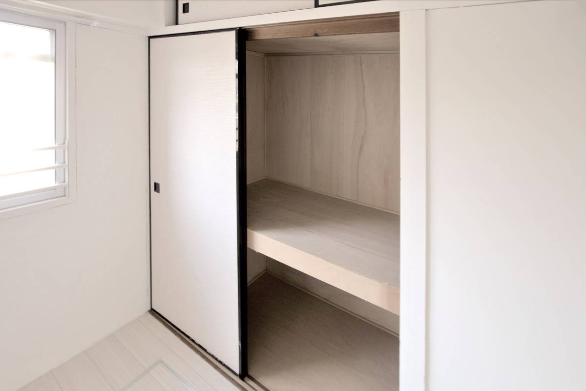 Storage Space in Village House Inari in Kita-ku