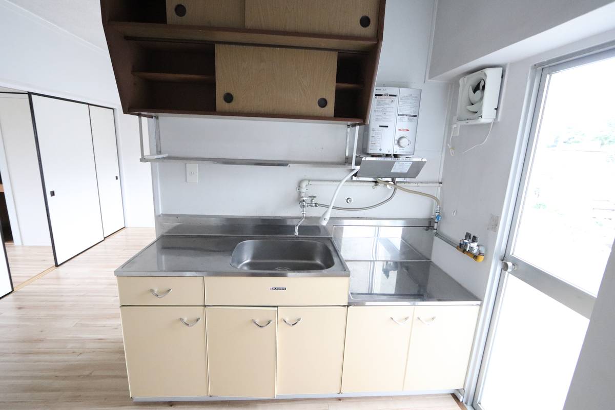 倉吉市ビレッジハウス米田のキッチン