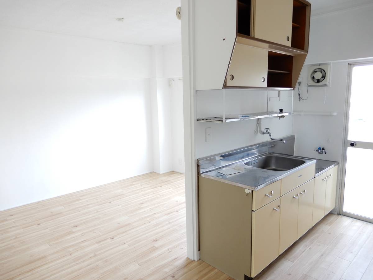 松江市ビレッジハウス竹矢のキッチン