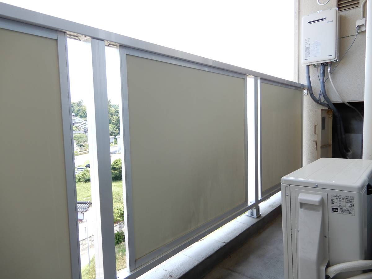 松江市ビレッジハウス竹矢のバルコニー