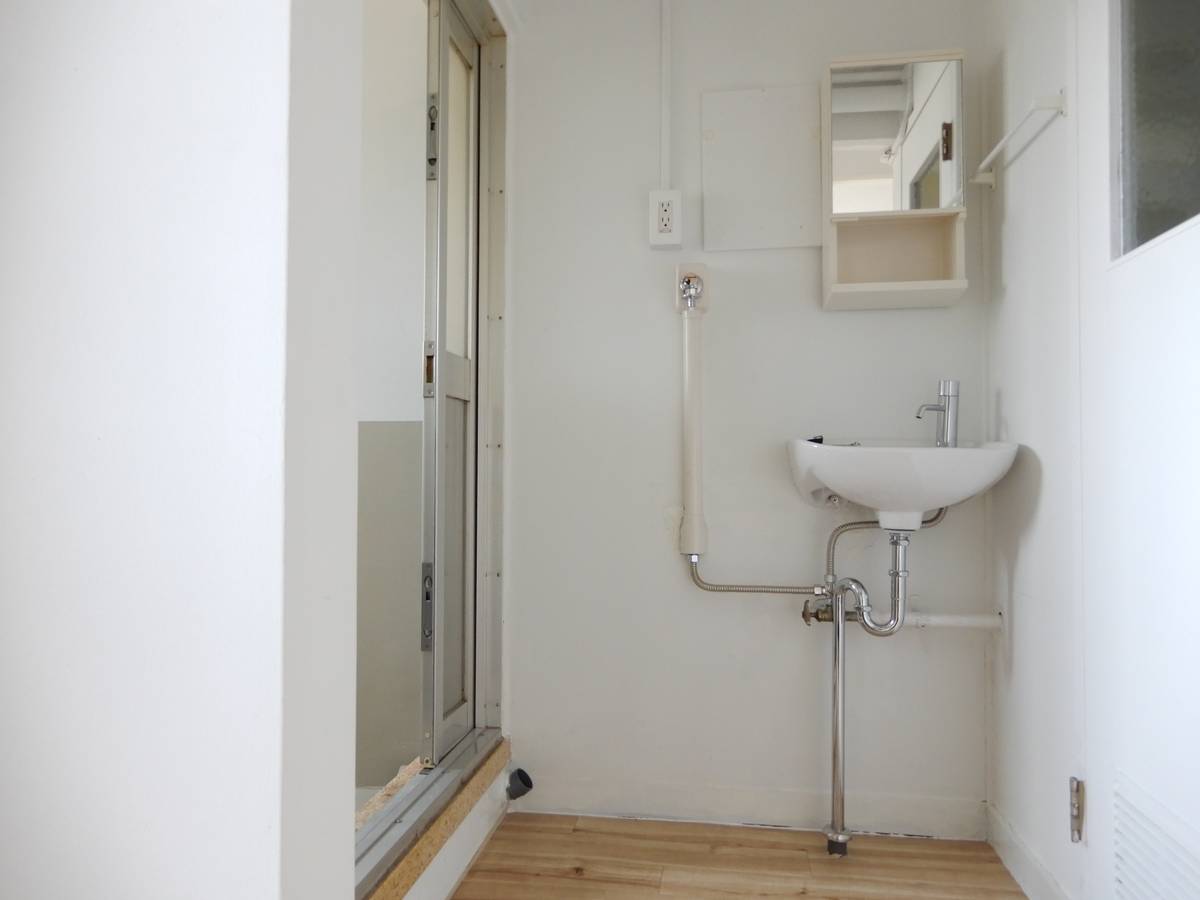 松江市ビレッジハウス竹矢の洗面所