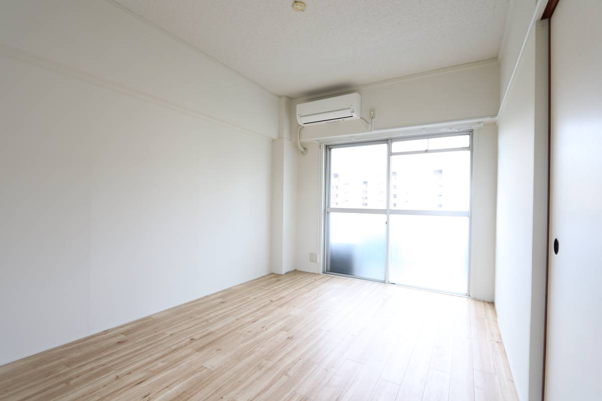 光市ビレッジハウス岩田のリビング