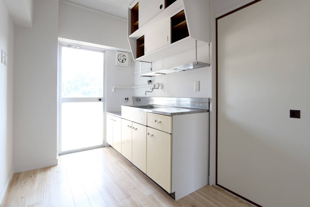 Kitchen in Village House Iwata in Hikari-shi