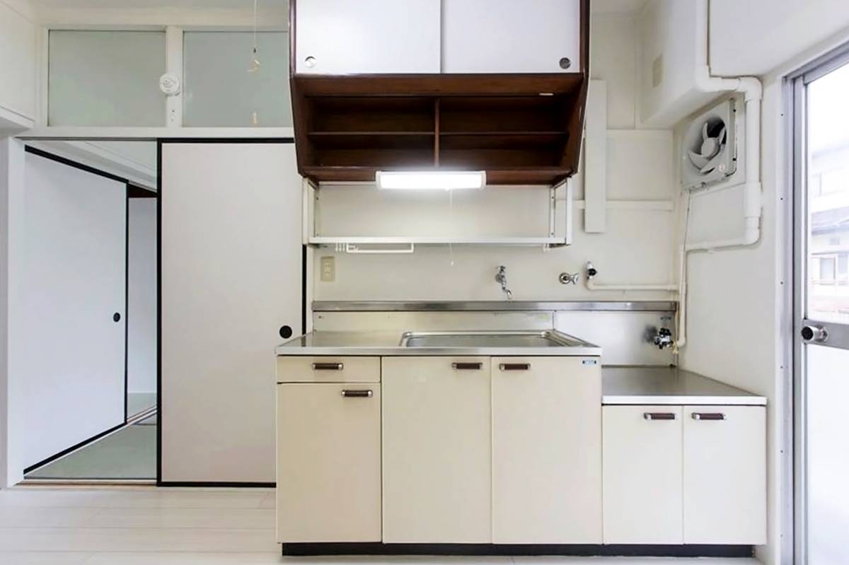 Dapur di Village House Ganmanji di Miyoshi-shi