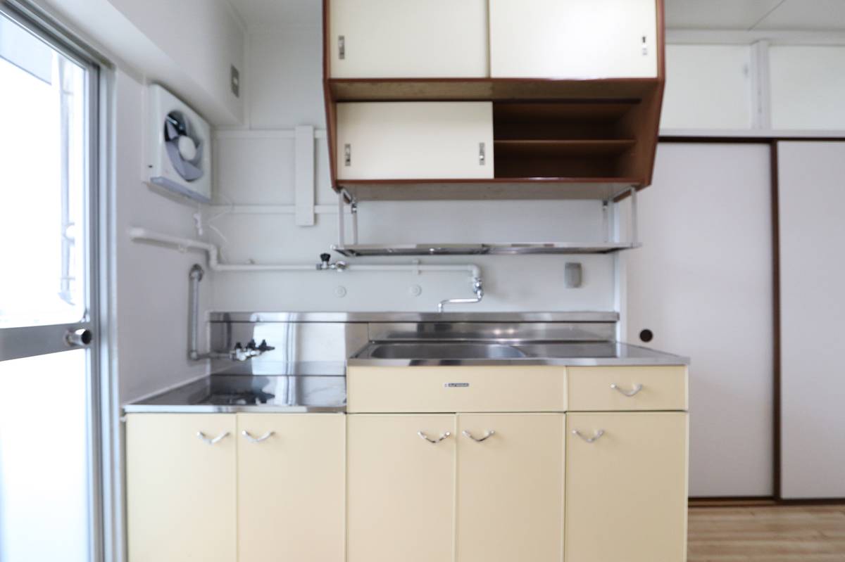 三次市ビレッジハウス願万地のキッチン