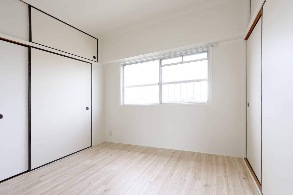 三次市ビレッジハウス願万地の居室